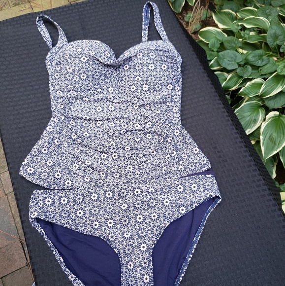 Bond-eye Australia Other - Womens swim suit